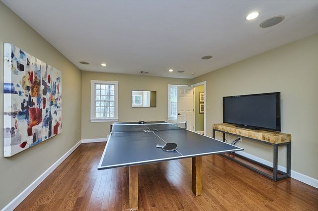 99 Hartford Street, Medfield, MA 02052