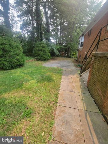 7063 WOLFTREE LN, Rockville, MD 20852
