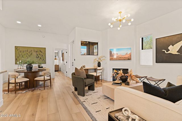 7027 N SCOTTSDALE Road 233, Scottsdale, AZ 85253
