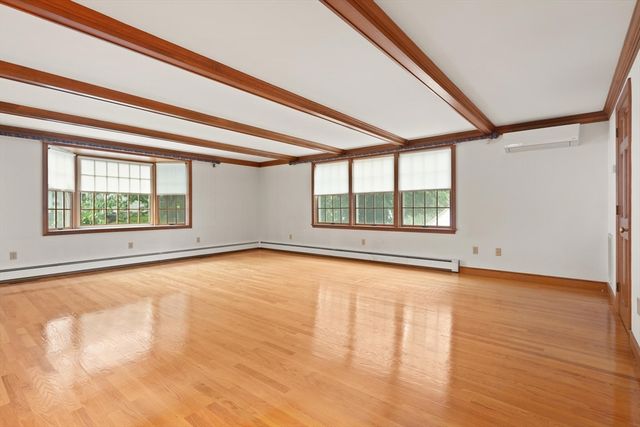 173 Vine Rock St, Dedham, MA 02026