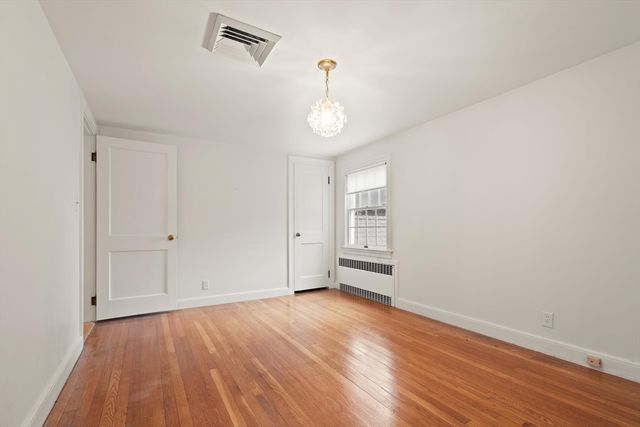 173 Vine Rock St, Dedham, MA 02026