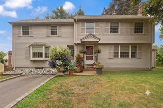 173 Vine Rock St, Dedham, MA 02026