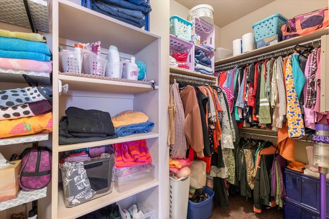 855 Molten Place NW, Albuquerque, NM 87120