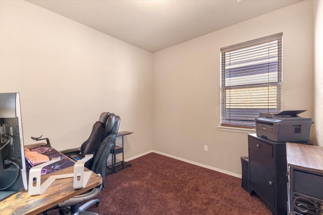 855 Molten Place NW, Albuquerque, NM 87120