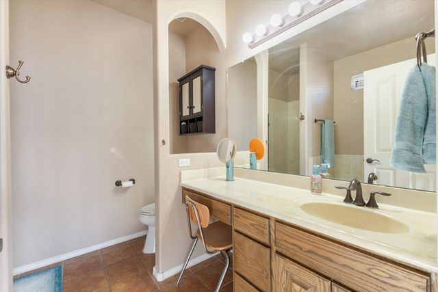 855 Molten Place NW, Albuquerque, NM 87120