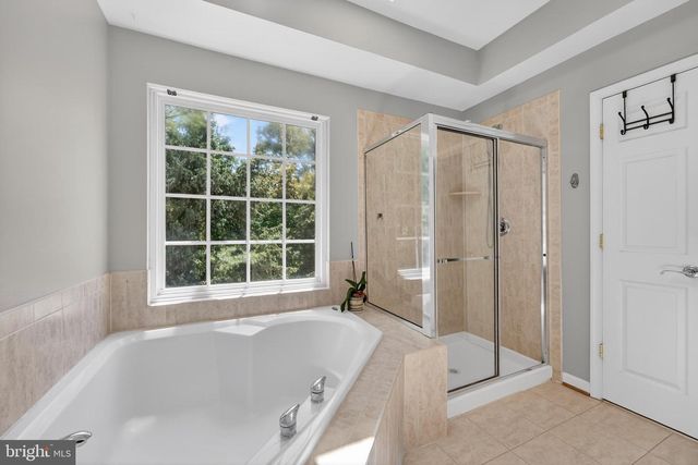 12003 MILL ROCK DR, Fairfax, VA 22030