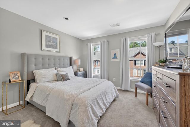 12003 MILL ROCK DR, Fairfax, VA 22030