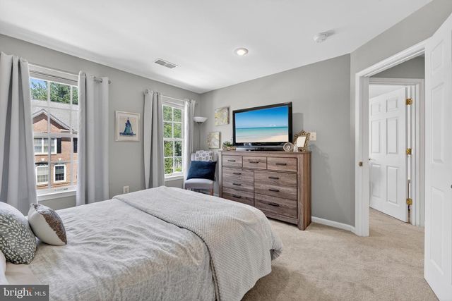12003 MILL ROCK DR, Fairfax, VA 22030
