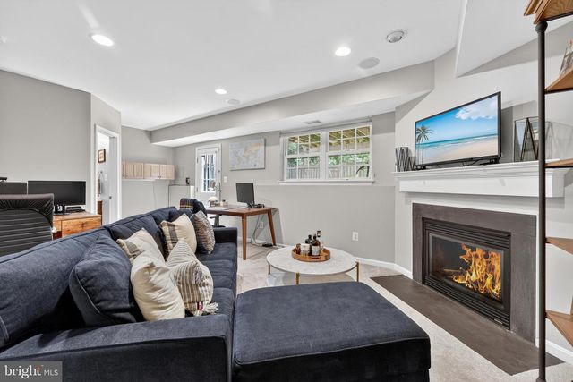 12003 MILL ROCK DR, Fairfax, VA 22030