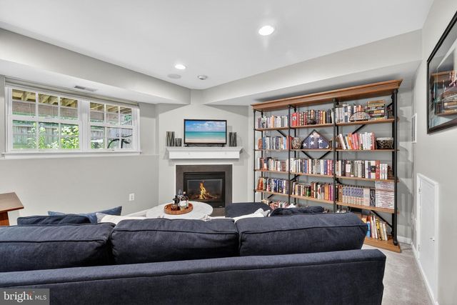 12003 MILL ROCK DR, Fairfax, VA 22030