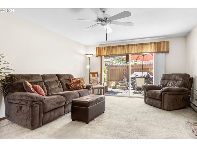 11545 Sw MAJESTIC Ln 7, Portland, OR 97224