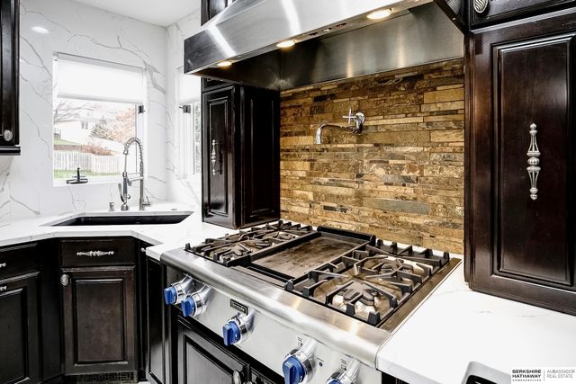 2701 N 159th Street, Omaha, NE 68116