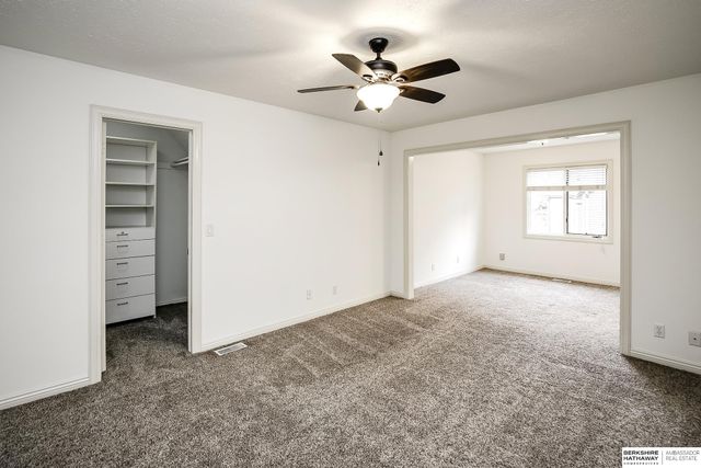 2701 N 159th Street, Omaha, NE 68116