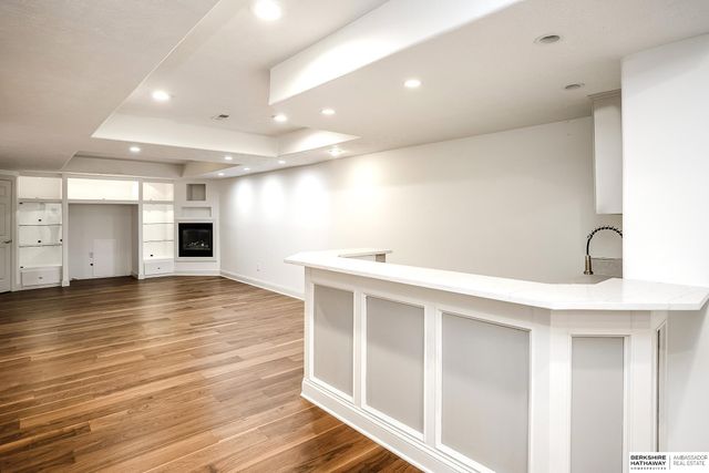 2701 N 159th Street, Omaha, NE 68116