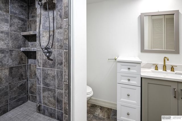 2701 N 159th Street, Omaha, NE 68116