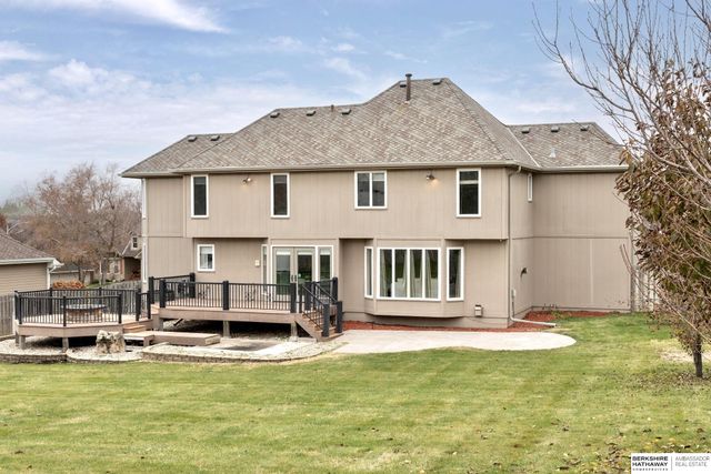 2701 N 159th Street, Omaha, NE 68116