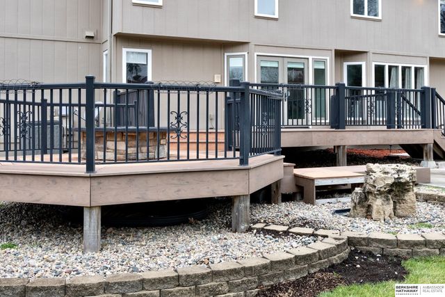 2701 N 159th Street, Omaha, NE 68116