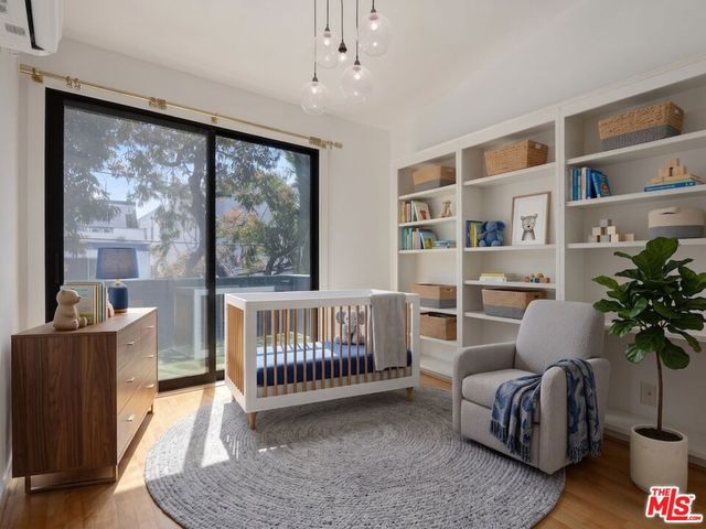 2409 Strongs Drive, Los Angeles, CA 90291