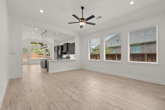 28819 Crockett Gardens Drive, New Caney, TX 77357
