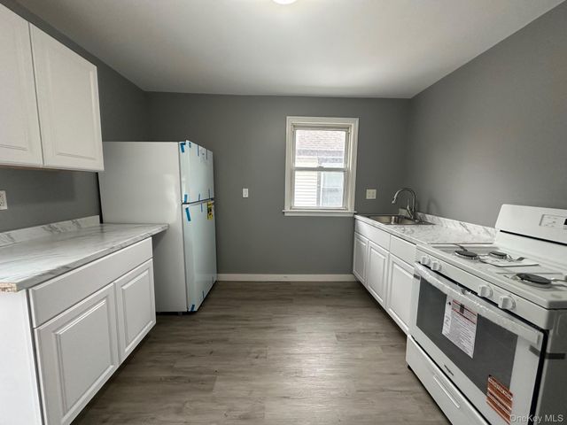 197 N Hamilton Street 2, Poughkeepsie, NY 12601