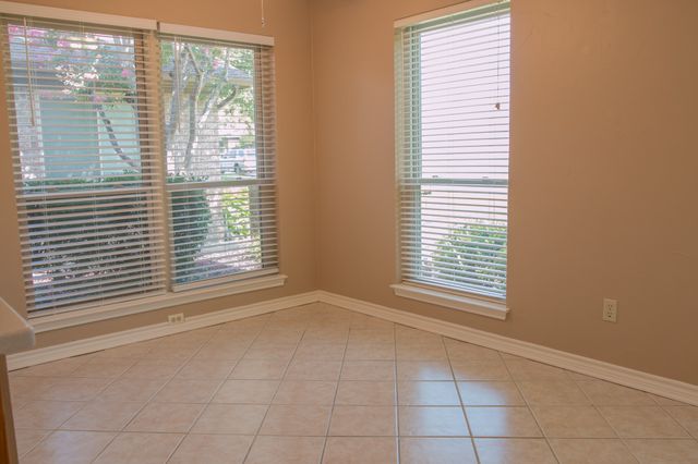 808 Sandhurst Drive, Plano, TX 75025