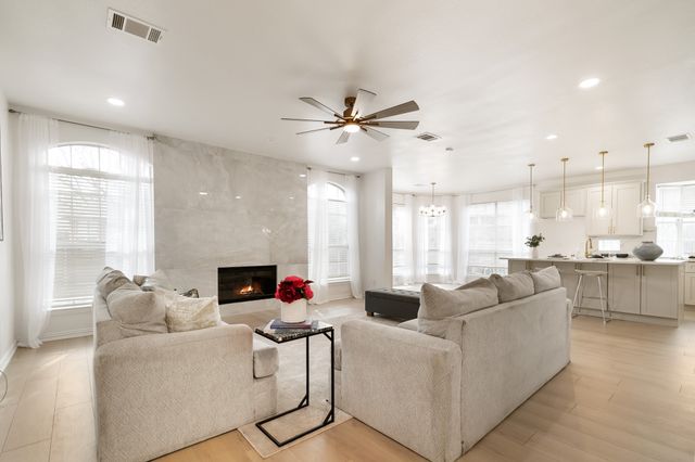 2639 Valley Creek Trail, Mckinney, TX 75072