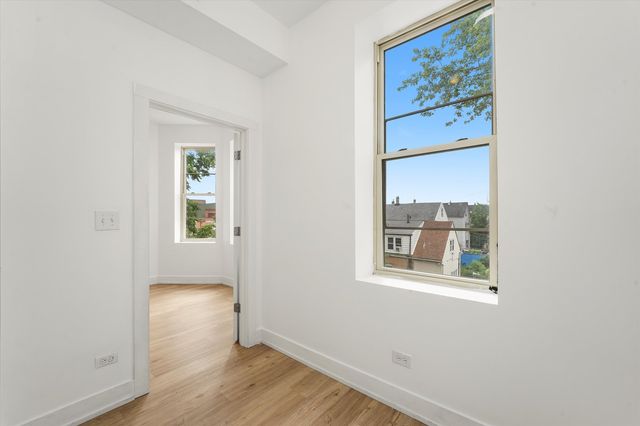 1908 W 48th Street 3F, Chicago, IL 60609