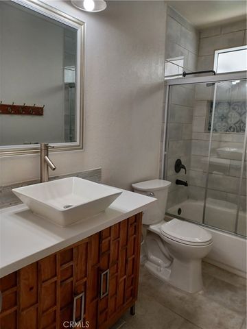 2297 Levante St., Carlsbad, CA 92009