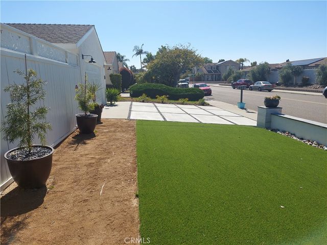 2297 Levante St., Carlsbad, CA 92009