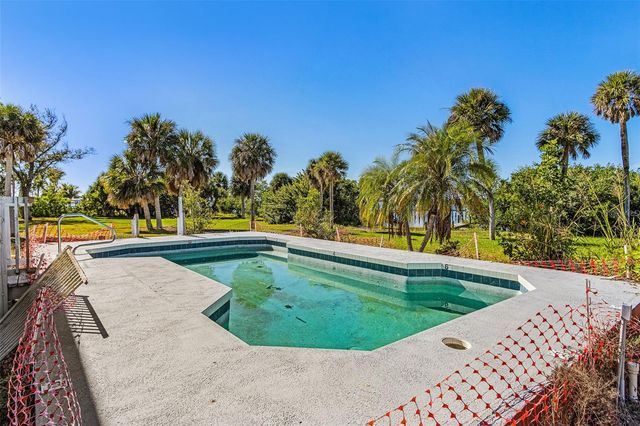 780 S MCCALL ROAD, Englewood, FL 34223