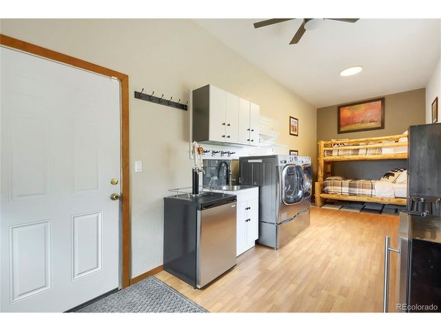 54 Guardian Peak Dr, Livermore, CO 80536
