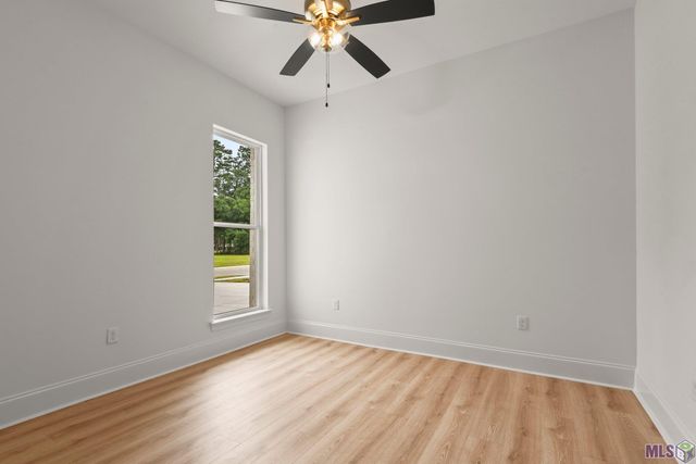 1126 Camellia Way, Denham Springs, LA 70726