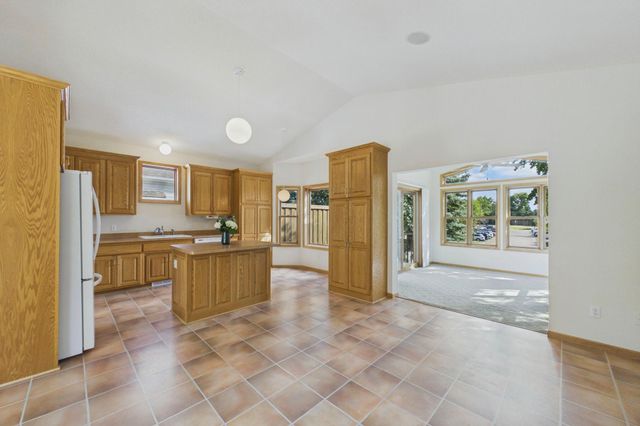 710 Gilfillan Lane, White Bear Twp, MN 55127