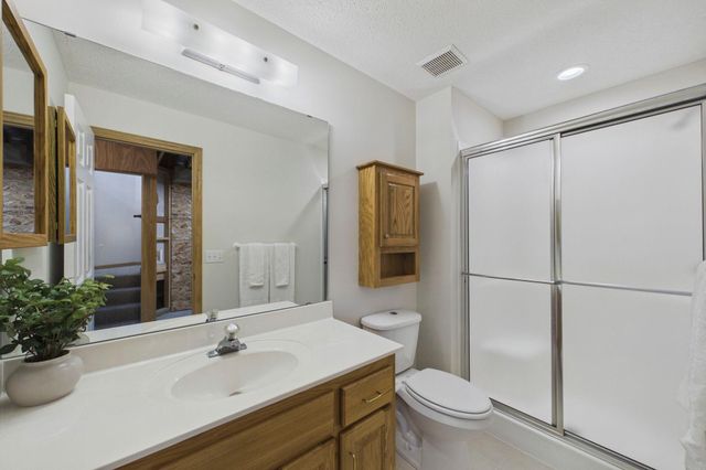 710 Gilfillan Lane, White Bear Twp, MN 55127