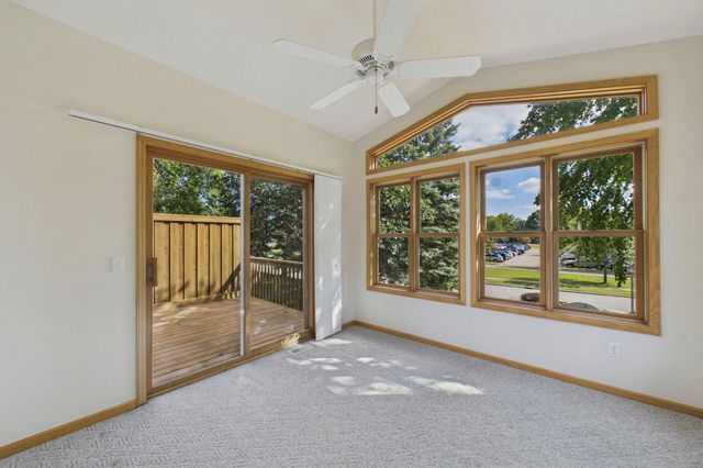710 Gilfillan Lane, White Bear Twp, MN 55127