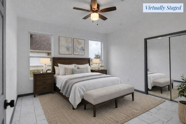 145 Birdie Drive, Hempstead, TX 77445