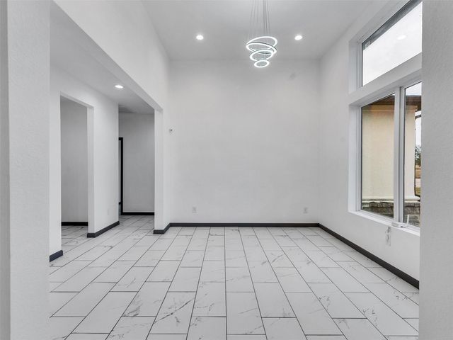 145 Birdie Drive, Hempstead, TX 77445