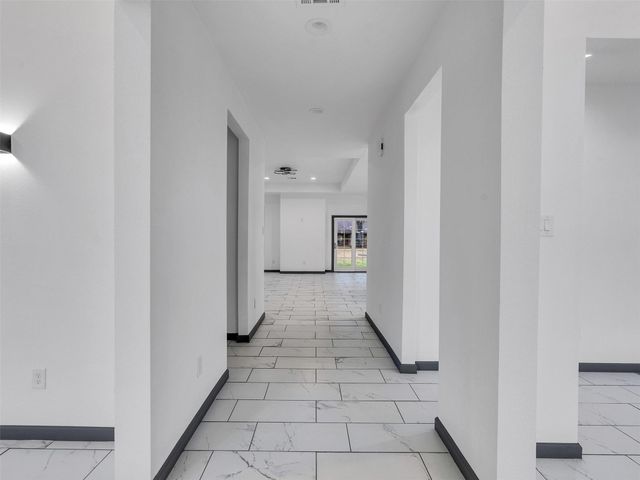 145 Birdie Drive, Hempstead, TX 77445