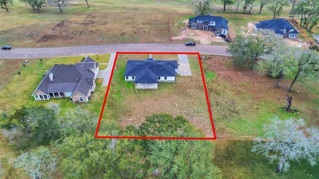 145 Birdie Drive, Hempstead, TX 77445