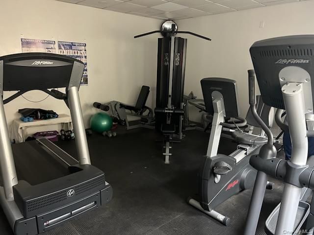 725 Miller Avenue 117, Freeport, NY 11520