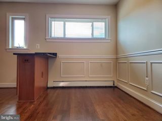 206 E WINDSOR AVE #101, Alexandria, VA 22301