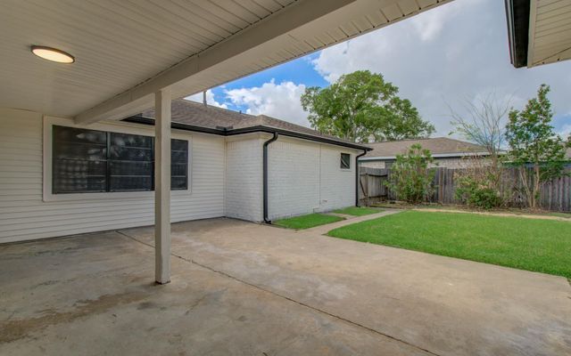 12102 Monticeto Lane, Meadows Place, TX 77477