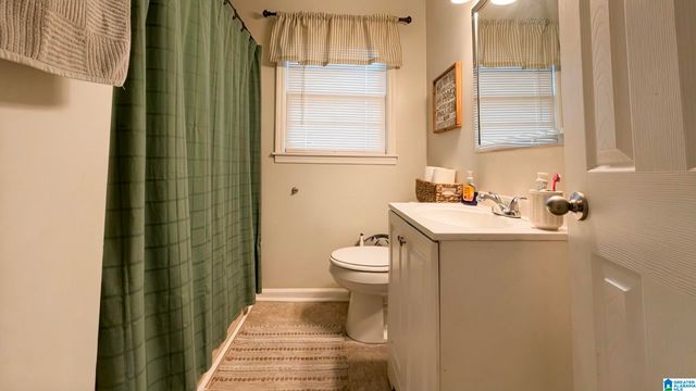 704 PARKER BOULEVARD, Weaver, AL 36277