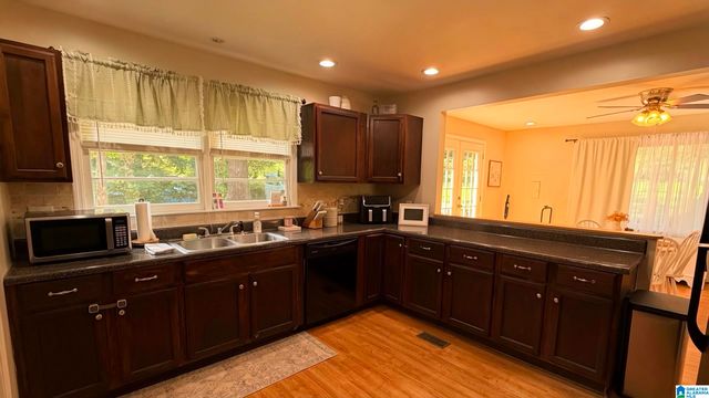 704 PARKER BOULEVARD, Weaver, AL 36277