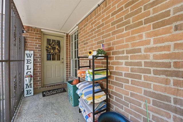 13415 Jessica Lane, Houston, TX 77069