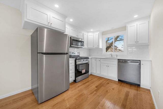 2 Cocci Way 2, Dedham, MA 02026