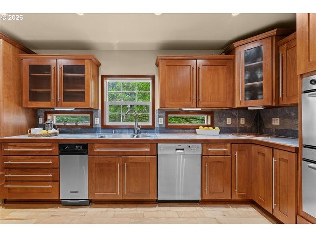 2200 Sw 192ND Ave, Beaverton, OR 97003