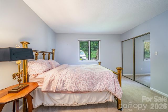 305 Piney Mountain Drive D-1, Asheville, NC 28805