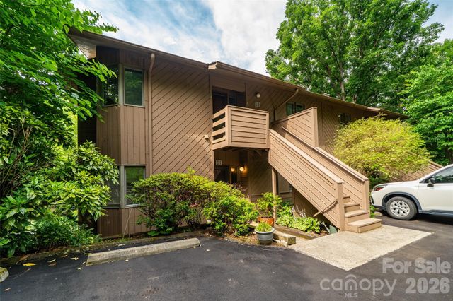 305 Piney Mountain Drive D-1, Asheville, NC 28805