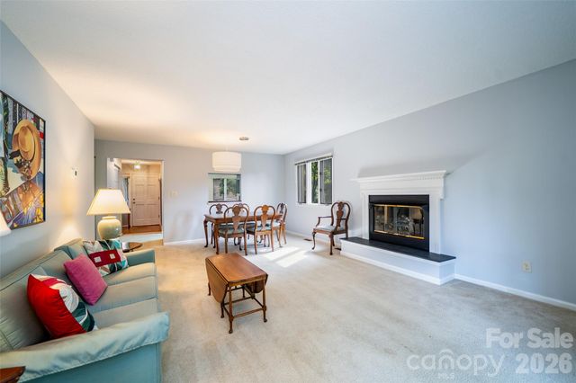 305 Piney Mountain Drive D-1, Asheville, NC 28805